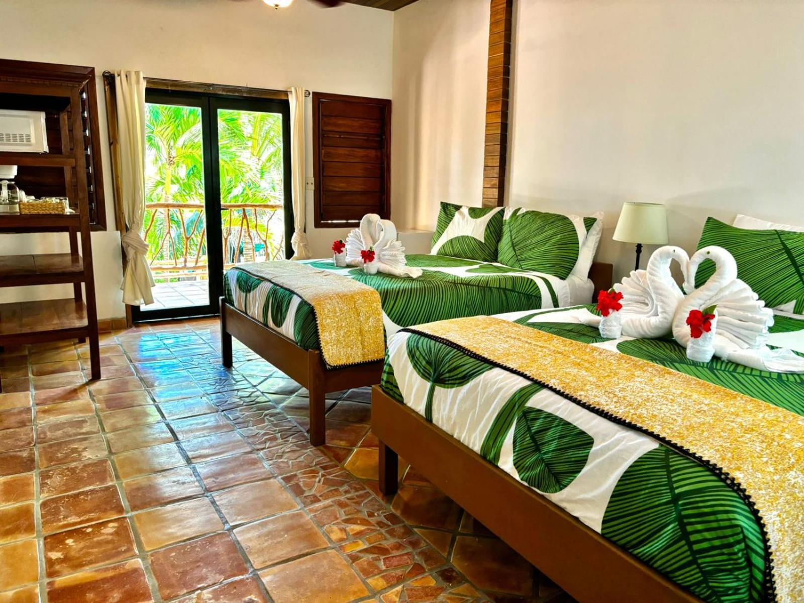 Azure Del Mar Hotel Maya Beach Екстериор снимка