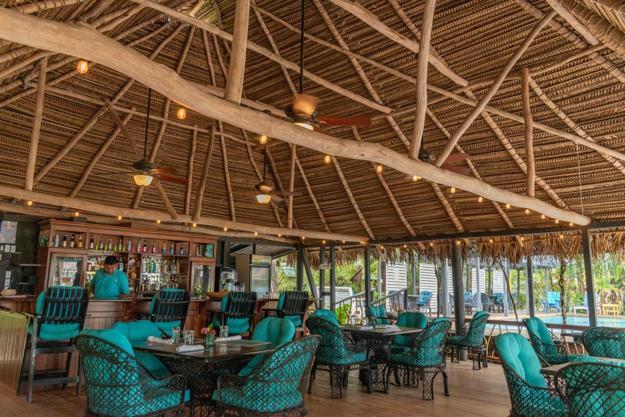 Azure Del Mar Hotel Maya Beach Екстериор снимка