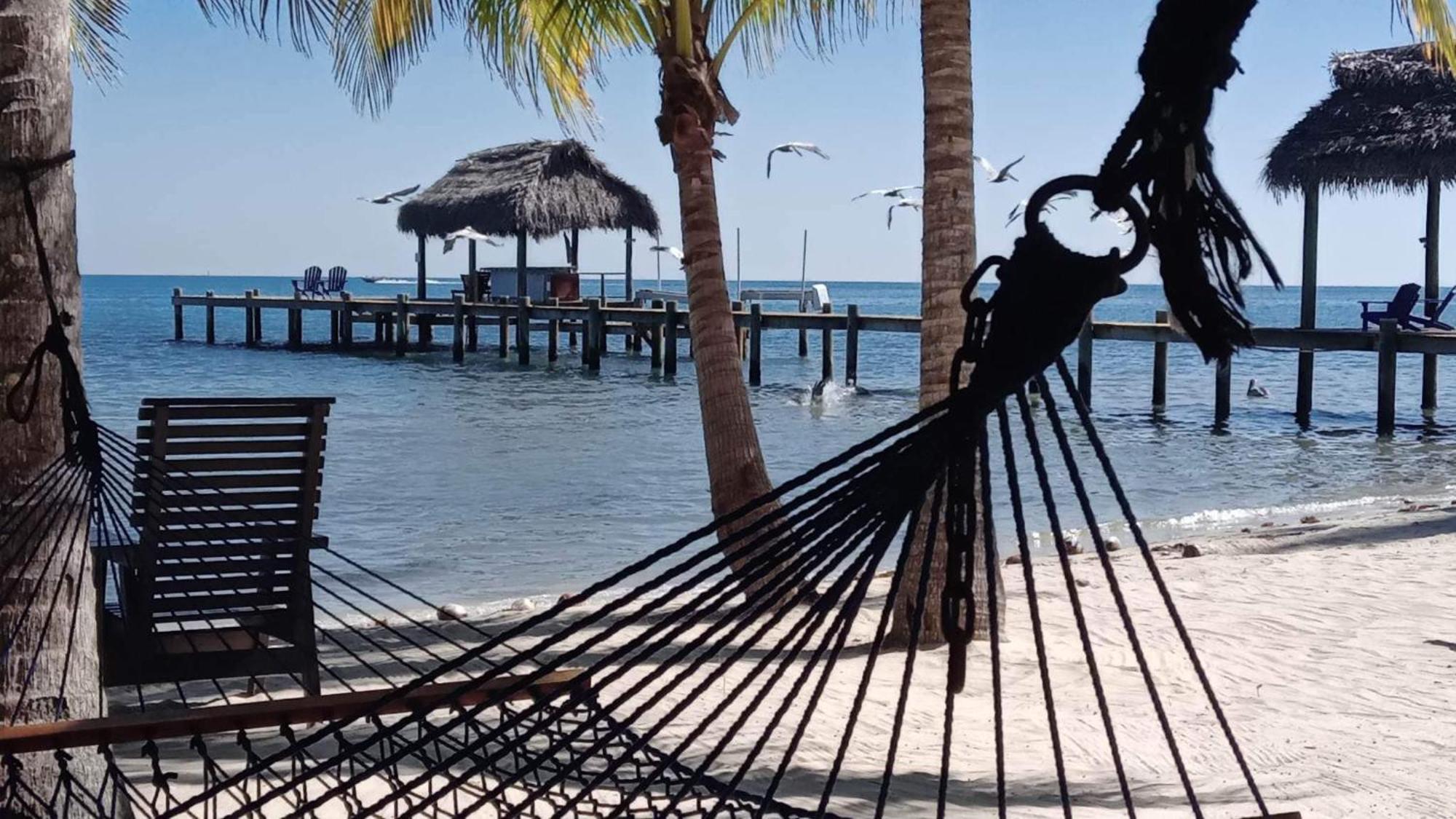 Azure Del Mar Hotel Maya Beach Екстериор снимка