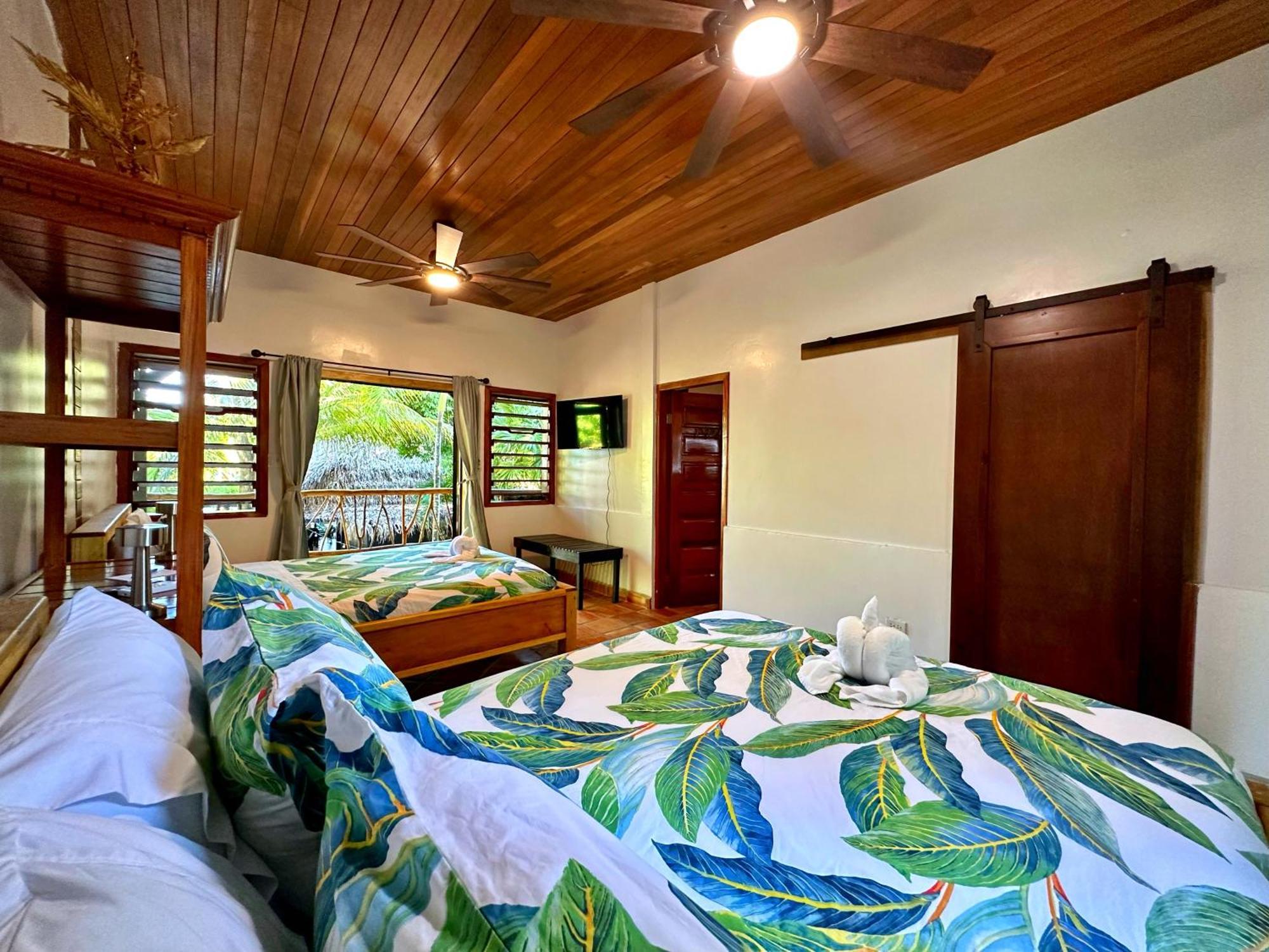 Azure Del Mar Hotel Maya Beach Екстериор снимка