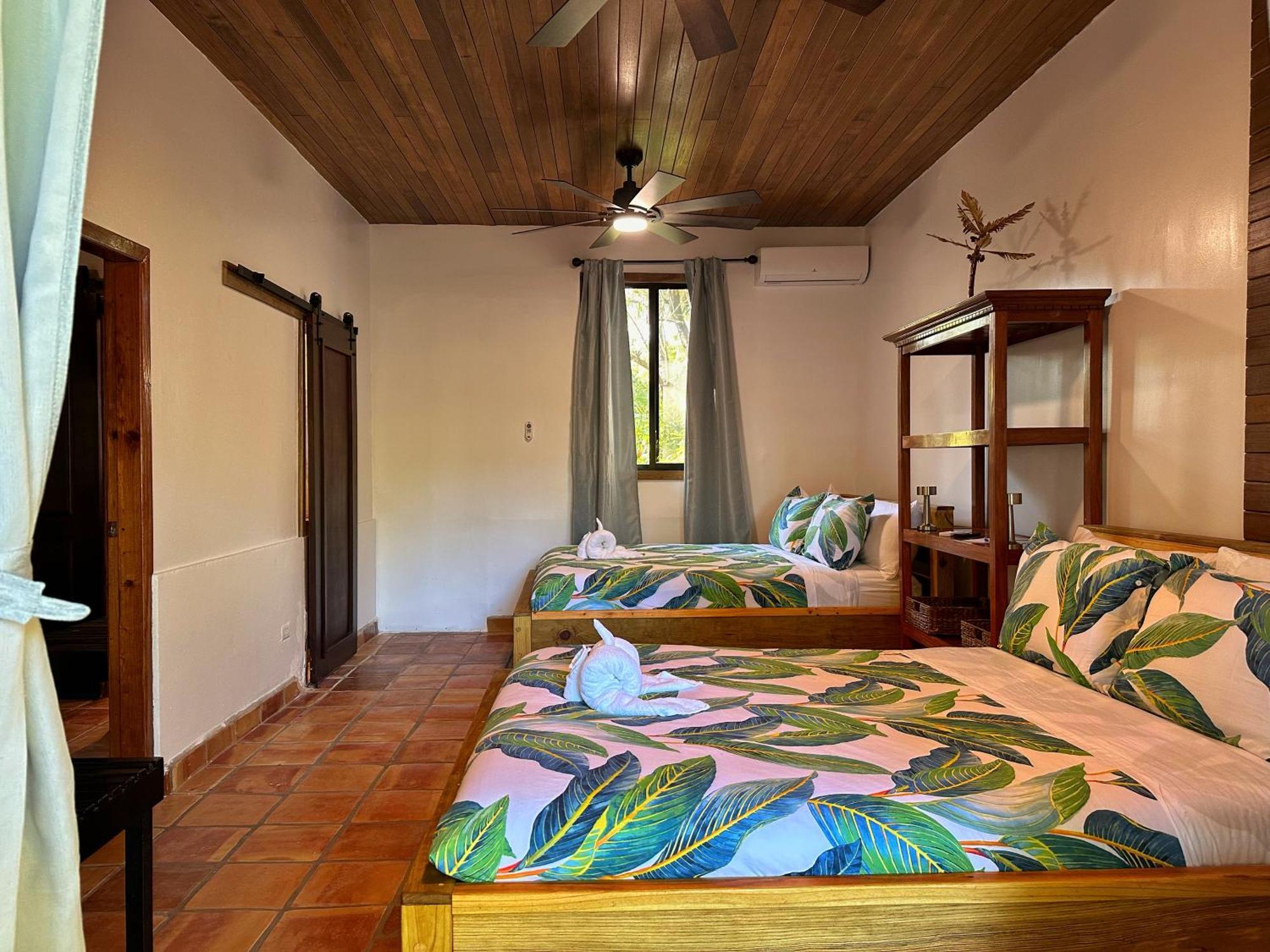 Azure Del Mar Hotel Maya Beach Екстериор снимка